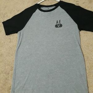 American Eagle mens medium tshirt